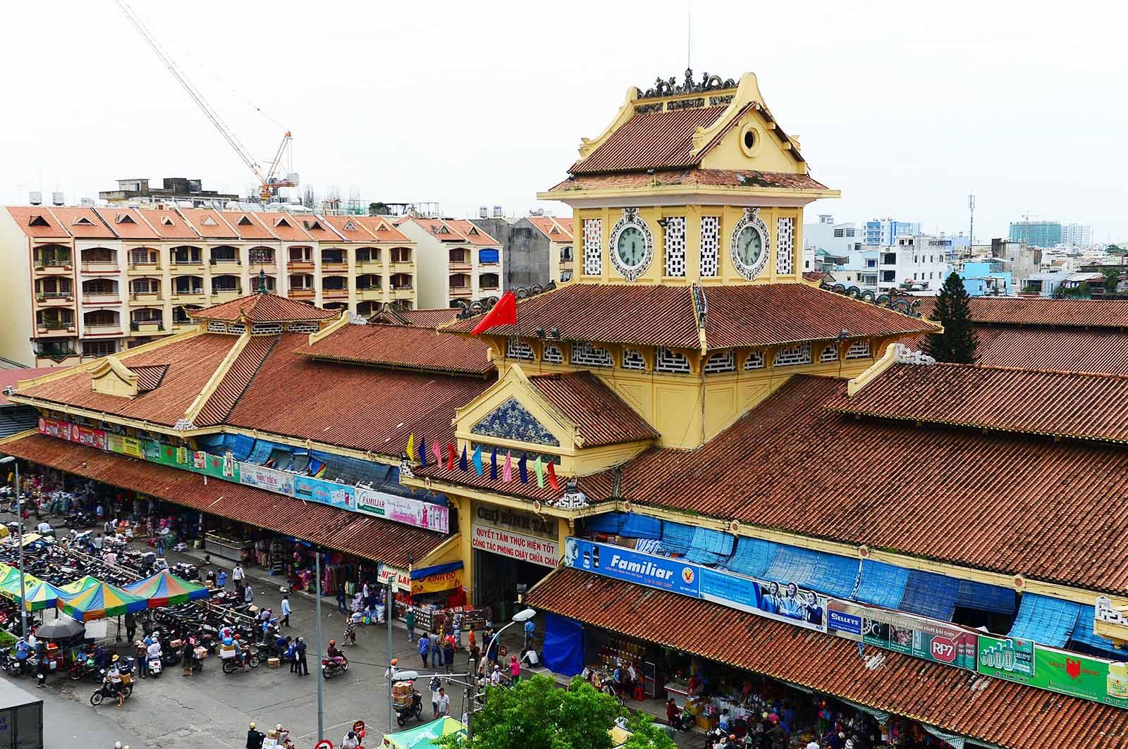 the-manh-thuong-mai-cua-khu-tay-tphcm-19